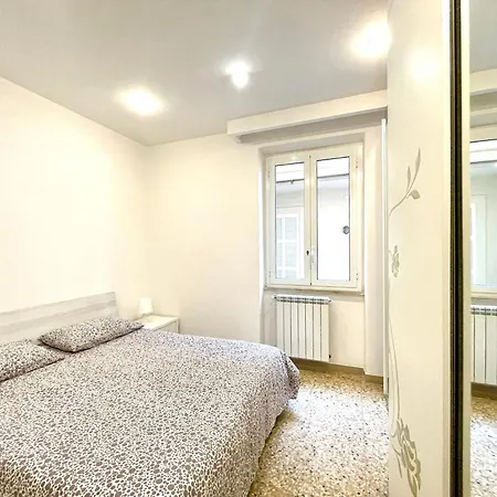 Gramsci House - A Due Passi Dal Mare - Centro Anzio