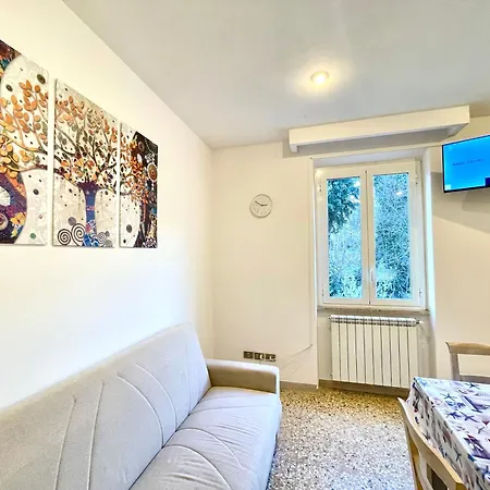 Apartment Gramsci House - Centro Anzio