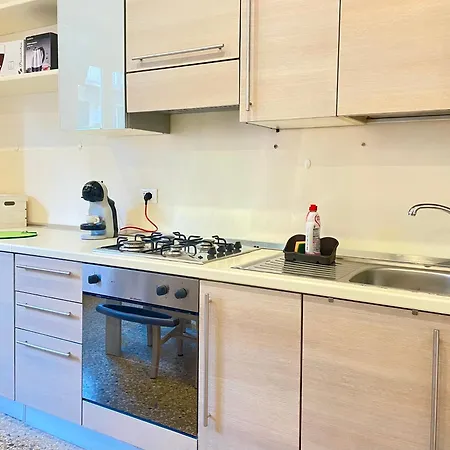 Gramsci House - Centro Apartment Anzio