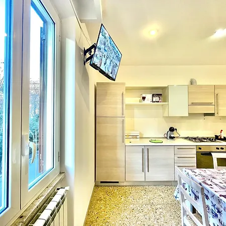 Apartment Gramsci House - Centro *