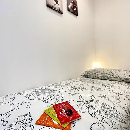 Gramsci House - Centro Apartment *