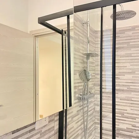 Apartment Gramsci House - Centro *